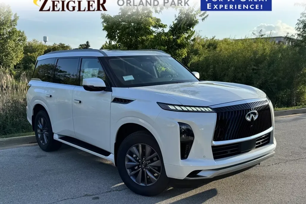 2026 Infiniti QX80 Pure photo 1