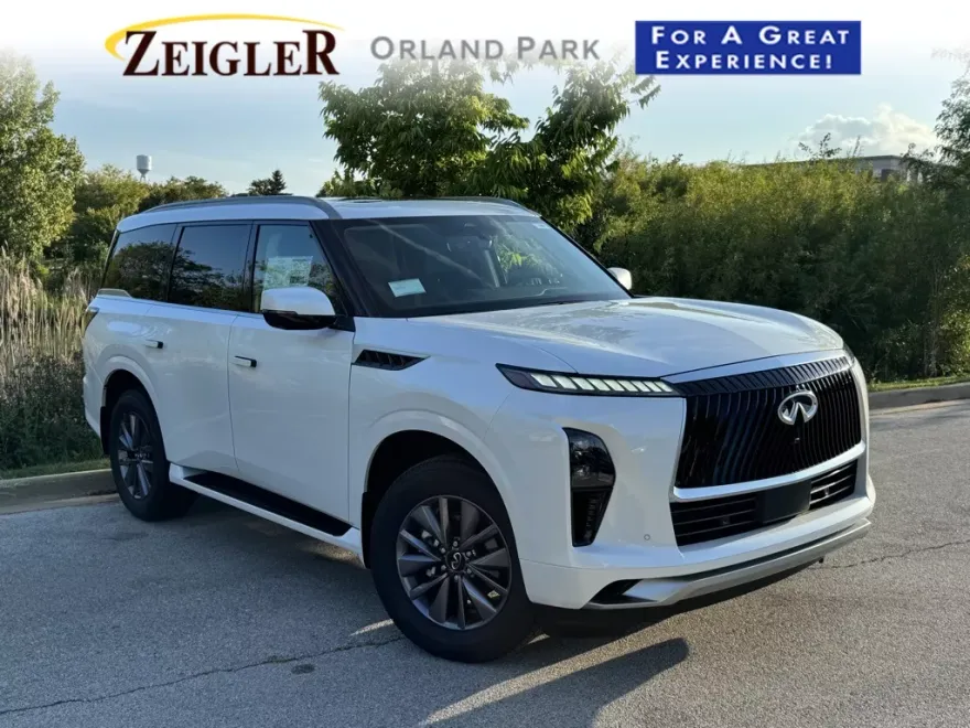 2026 Infiniti QX80 Pure photo 1