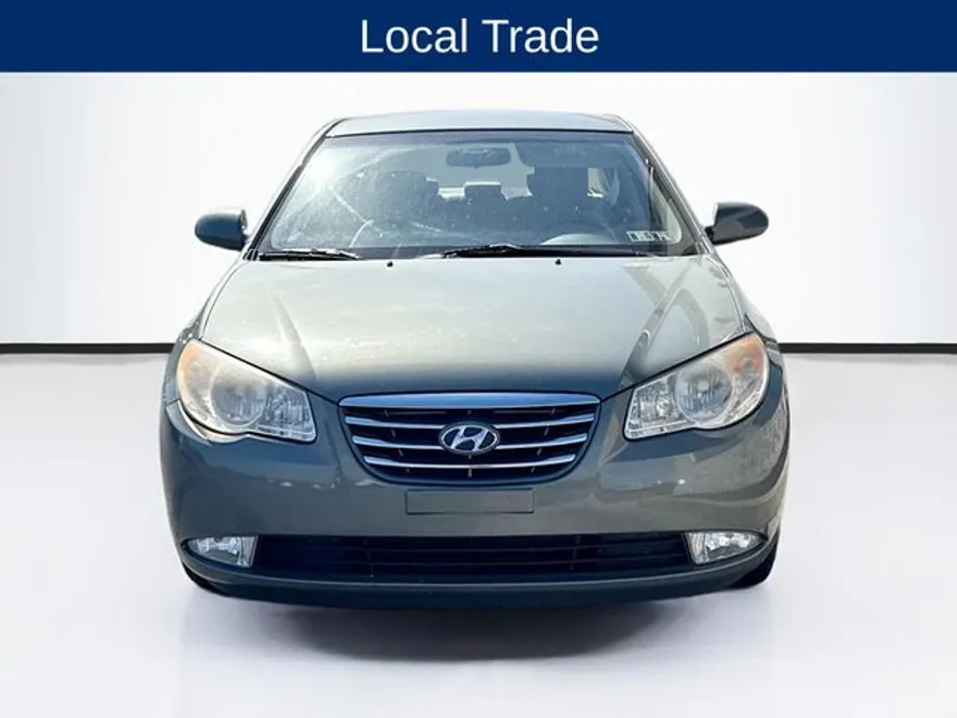 2010 Hyundai Elantra GLS photo 1