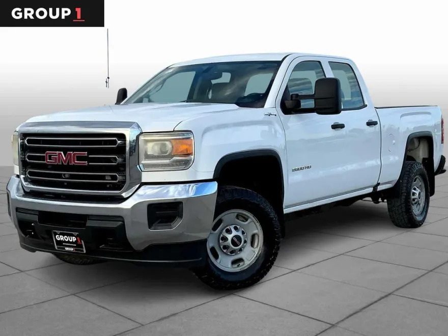 2017 Gmc Sierra Base photo 1