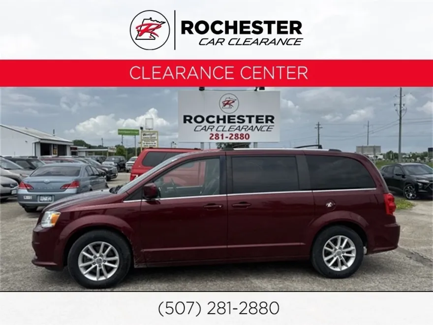 2019 Dodge Grand Caravan SXT photo 1