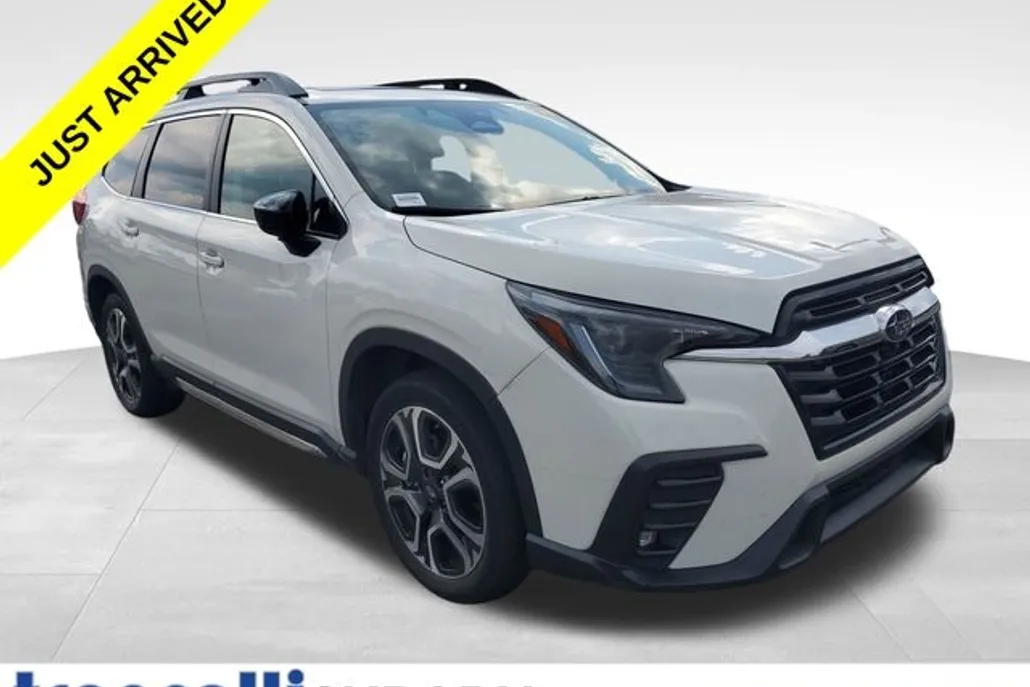 2024 Subaru Ascent Limited photo 1