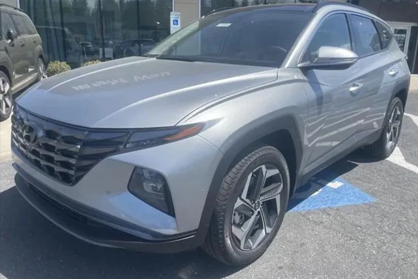 2024 Hyundai Tucson Limited photo 1