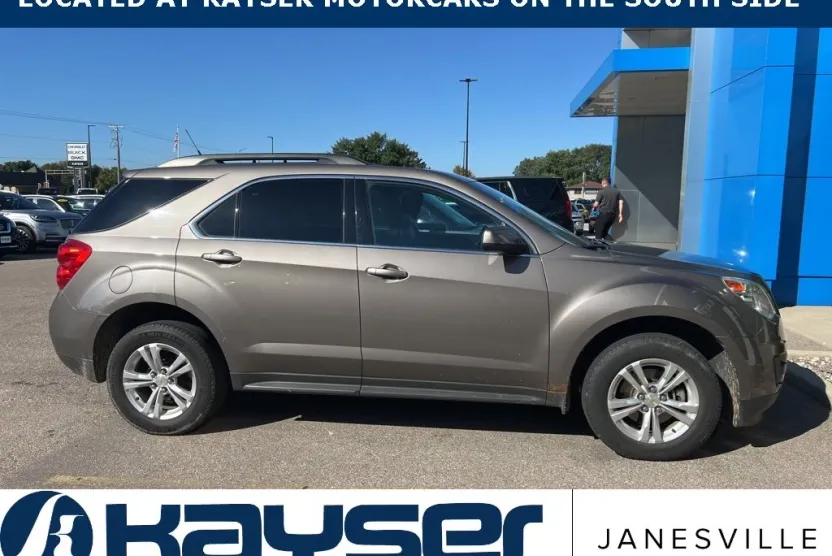 2010 Chevrolet Equinox photo 1