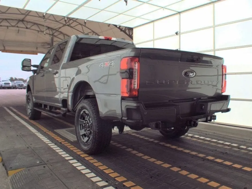 2024 Ford F-250 XL photo 1