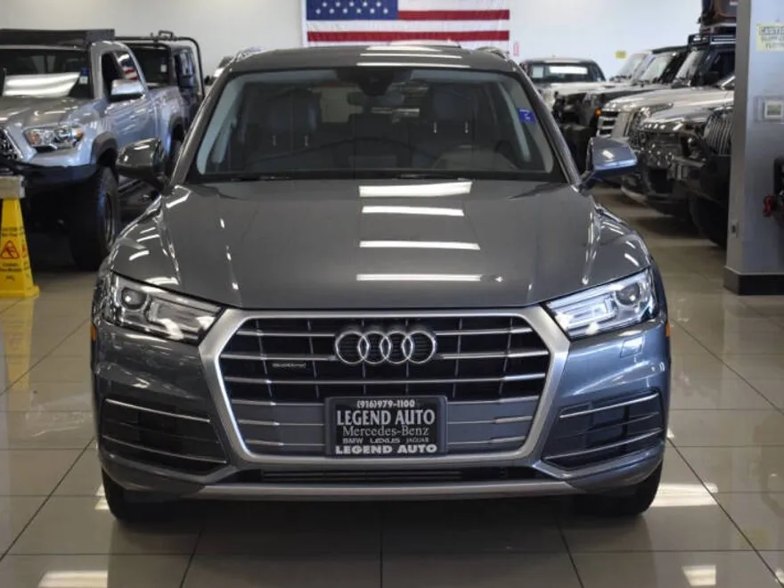 2018 Audi Q5 2.0T Premium photo 1