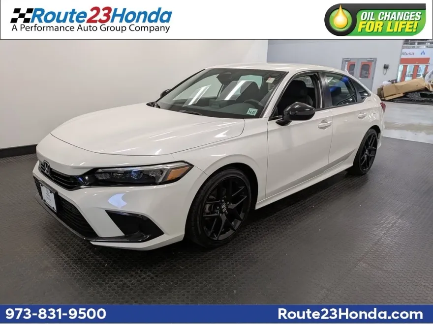 2023 Honda Civic Sport photo 1