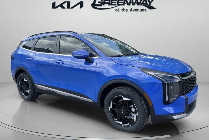 2026 Kia Sportage EX photo 1