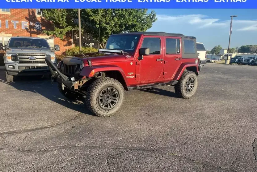 2009 Jeep Wrangler Unlimited Sahara photo 1