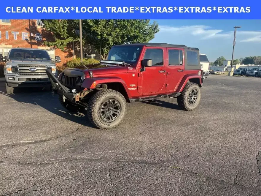 2009 Jeep Wrangler Unlimited Sahara photo 1