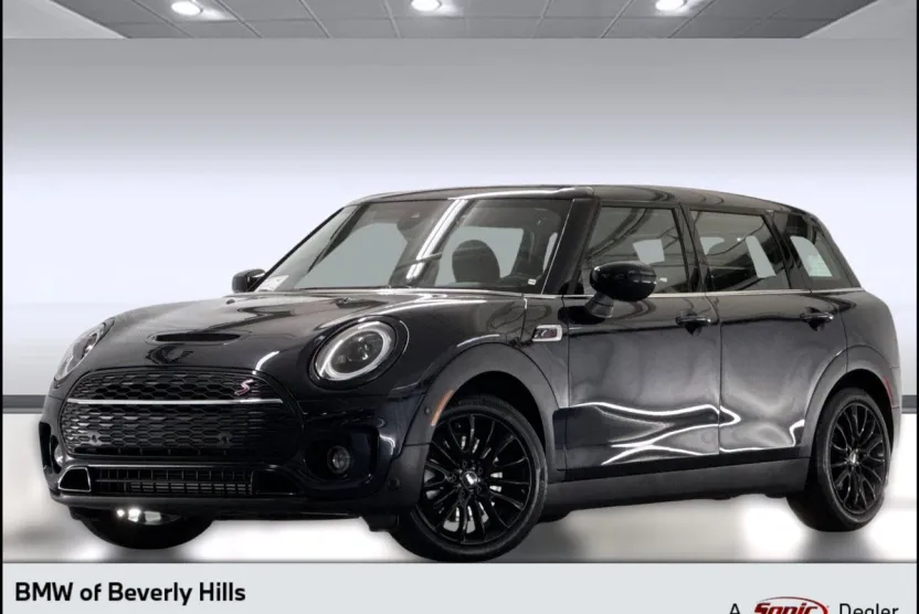 2023 Mini Clubman Base S photo 1