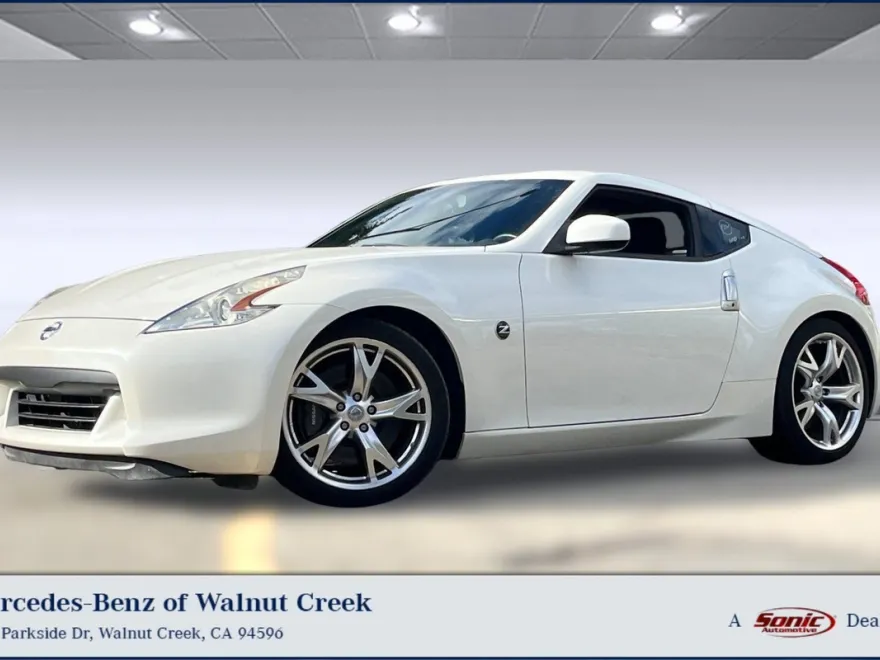 2009 Nissan 370Z Sport photo 1