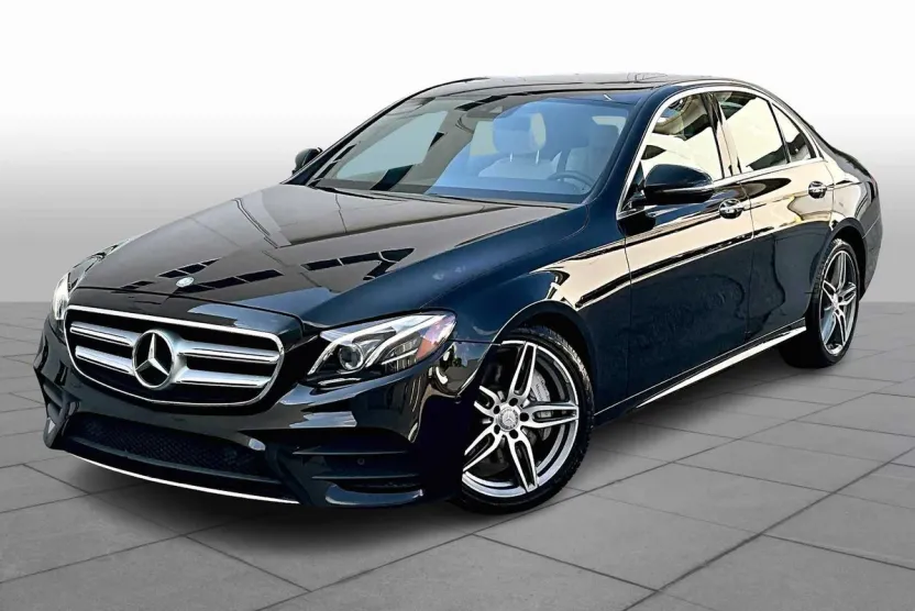 2017 Mercedes Benz E 300 Sport photo 1