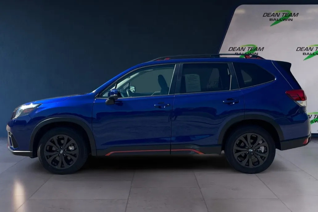 2024 Subaru Forester Sport photo 1