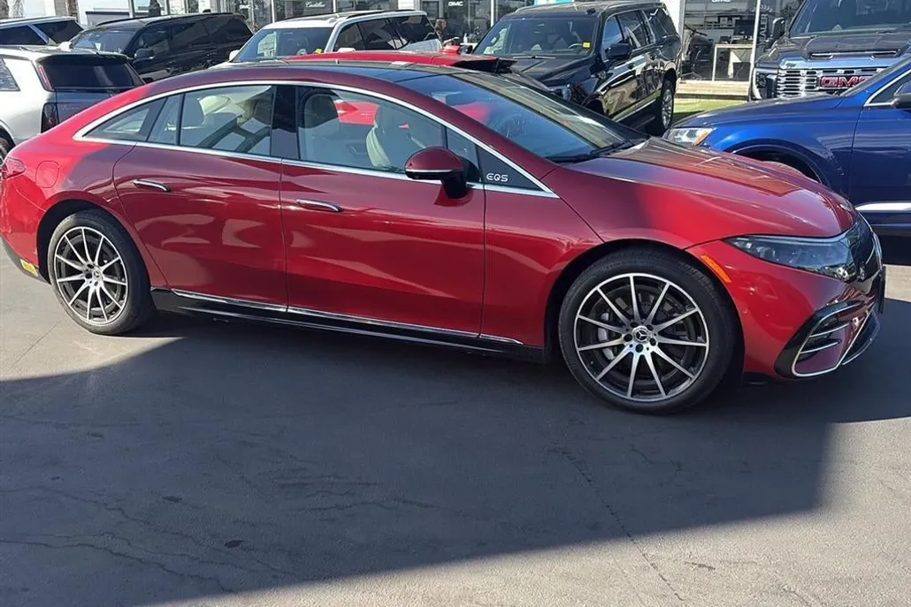 2022 Mercedes Benz EQS Sedan 580 4MATIC photo 1