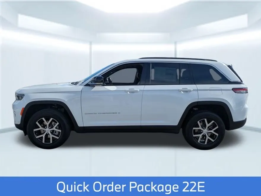 2025 Jeep Grand Cherokee Limited photo 1