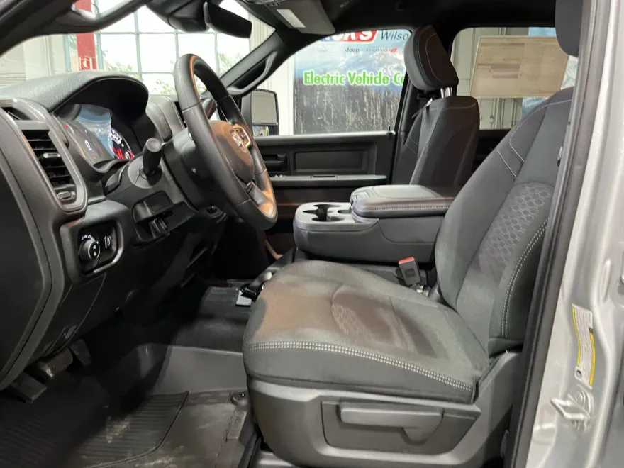 2026 Ram 2500 Tradesman photo 1