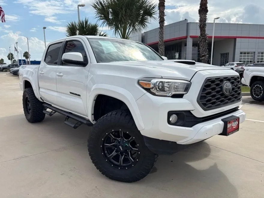 2020 Toyota Tacoma SR photo 1