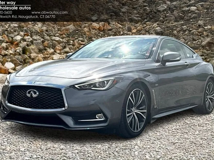 2017 Infiniti Q60 3.0t Premium photo 1