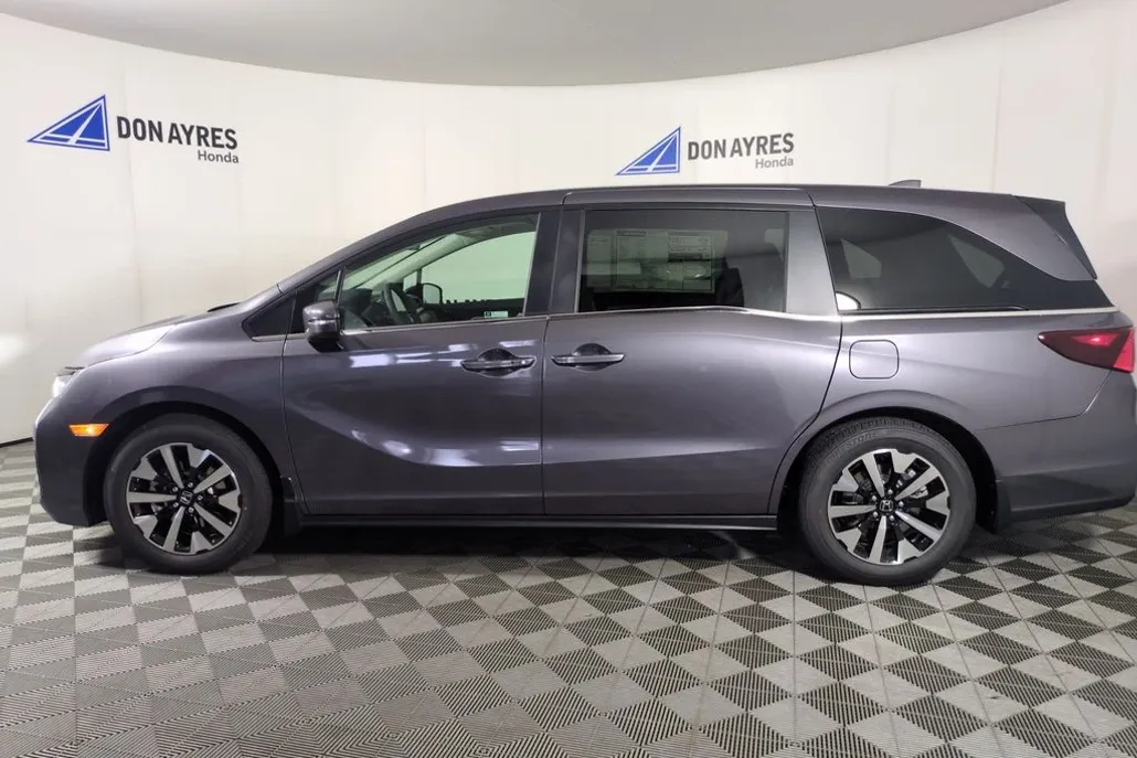 2026 Honda Odyssey EX-L photo 1