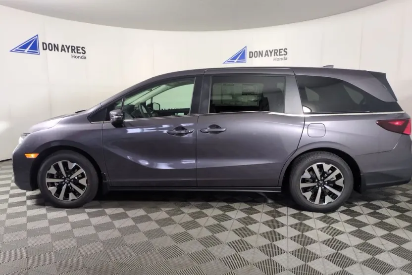 2026 Honda Odyssey EX-L photo 1
