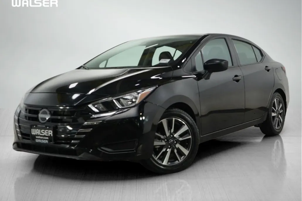 2024 Nissan Versa S photo 1