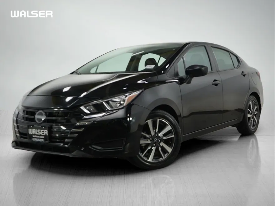 2024 Nissan Versa S photo 1