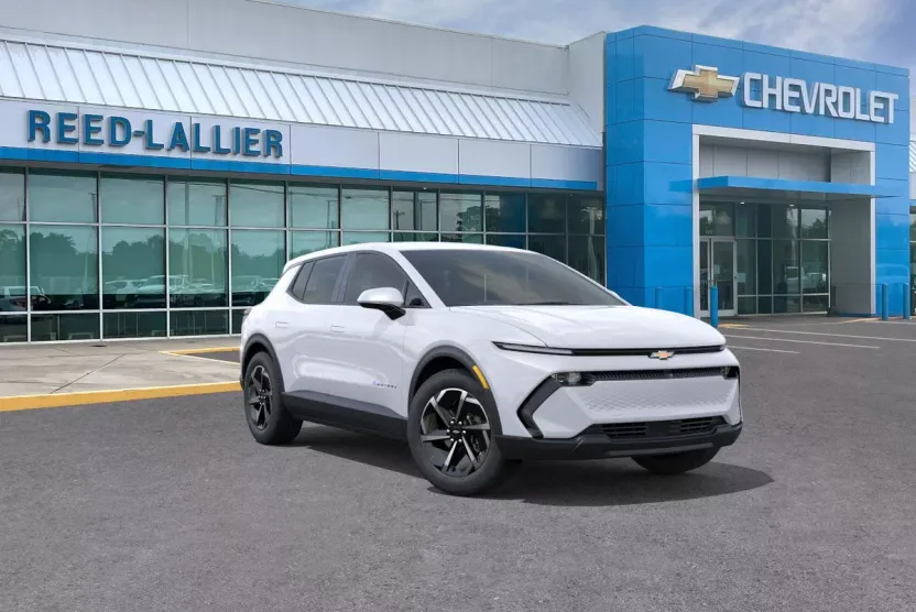 2026 Chevrolet Equinox EV 1LT photo 1