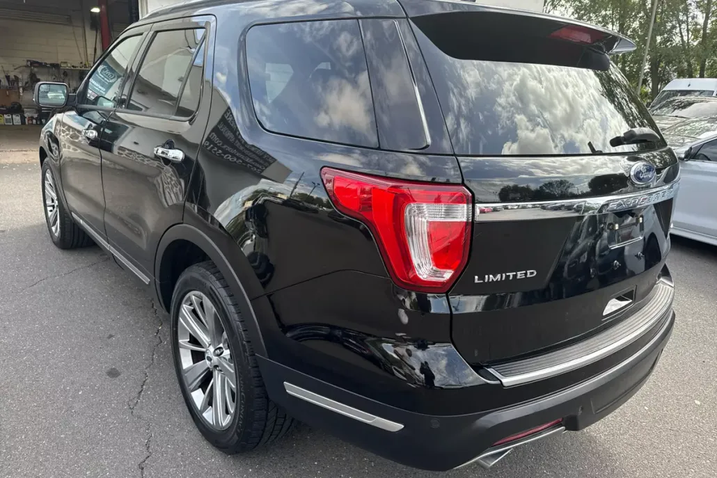2018 Ford Explorer Limited photo 1