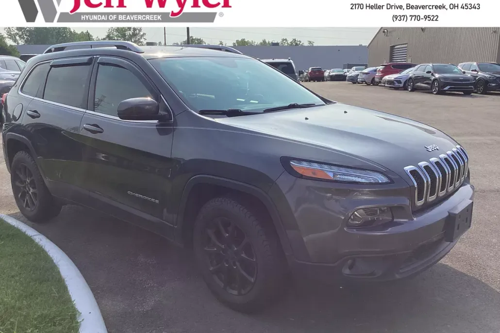 2017 Jeep Cherokee Latitude photo 1