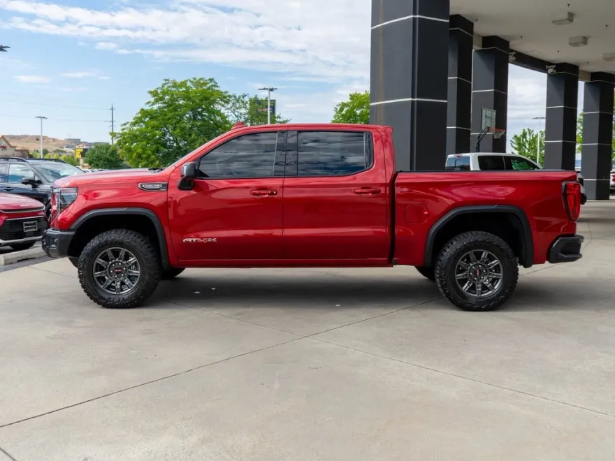 2024 Gmc Sierra 1500 AT4X photo 1
