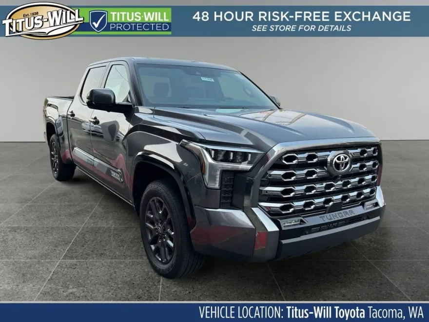 2025 Toyota Tundra Platinum CrewMax photo 1