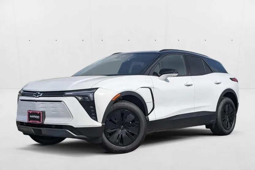 2025 Chevrolet Blazer EV photo 1