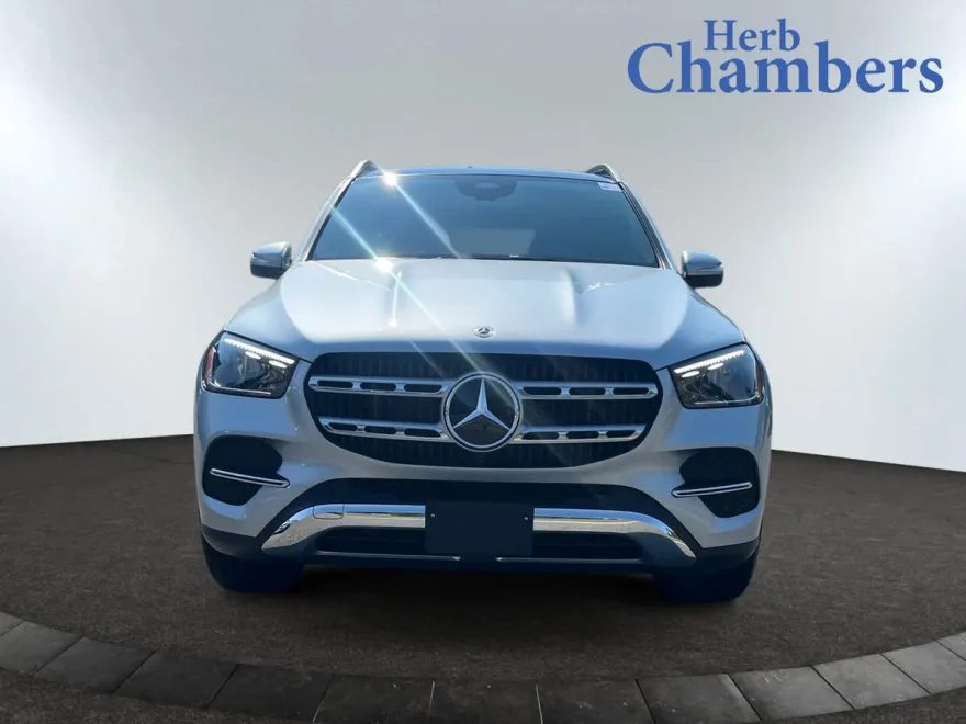 2025 Mercedes Benz GLE 350 4MATIC photo 1