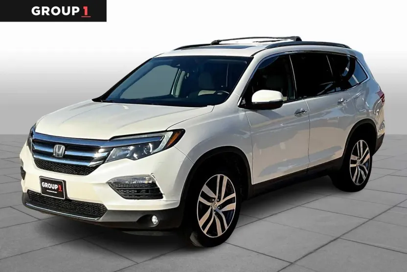 2018 Honda Pilot Elite photo 1