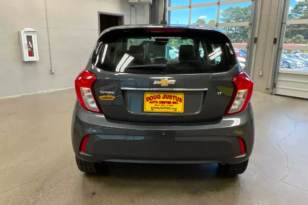 2021 Chevrolet Spark 2LT photo 1
