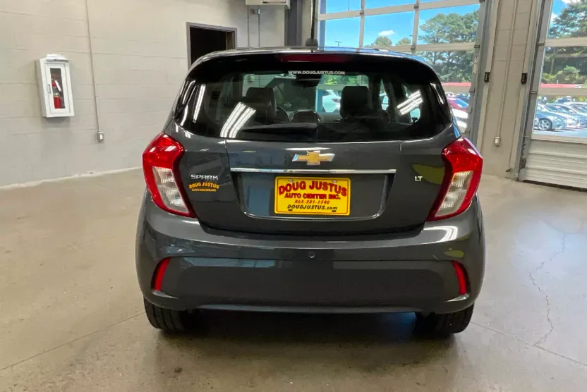 2021 Chevrolet Spark 2LT photo 1