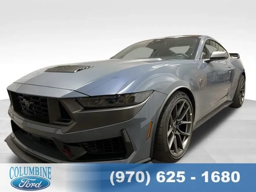 2025 Ford Mustang Dark Horse photo 1