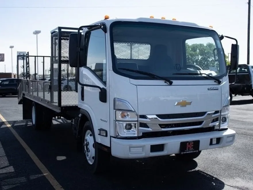 2023 Chevrolet Silverado 4500HD photo 1