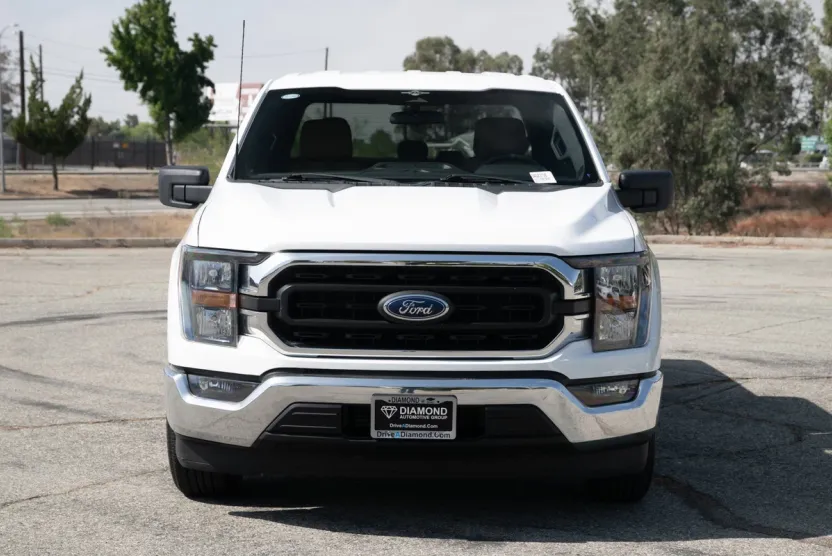 2023 Ford F-150 XLT photo 1