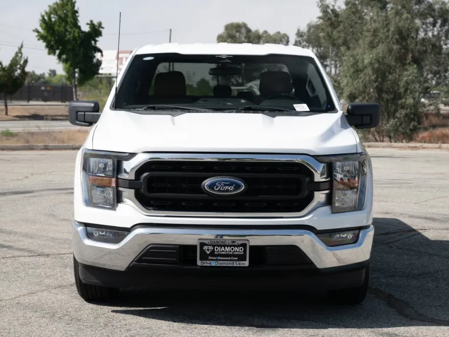 2023 Ford F-150 XLT photo 1