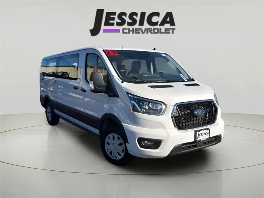 2023 Ford Transit Passenger XL photo 1