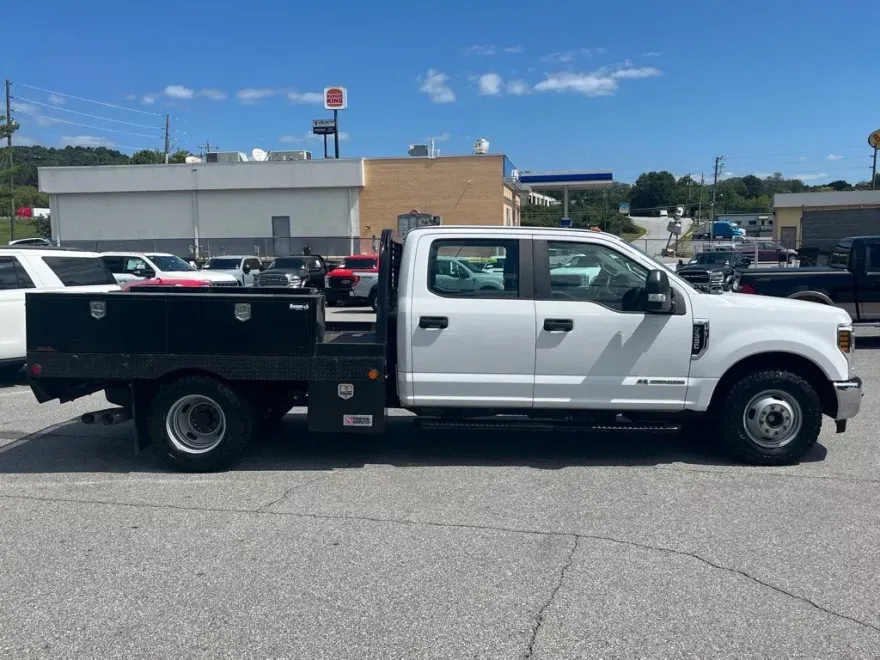 2019 Ford F-350 XL photo 1
