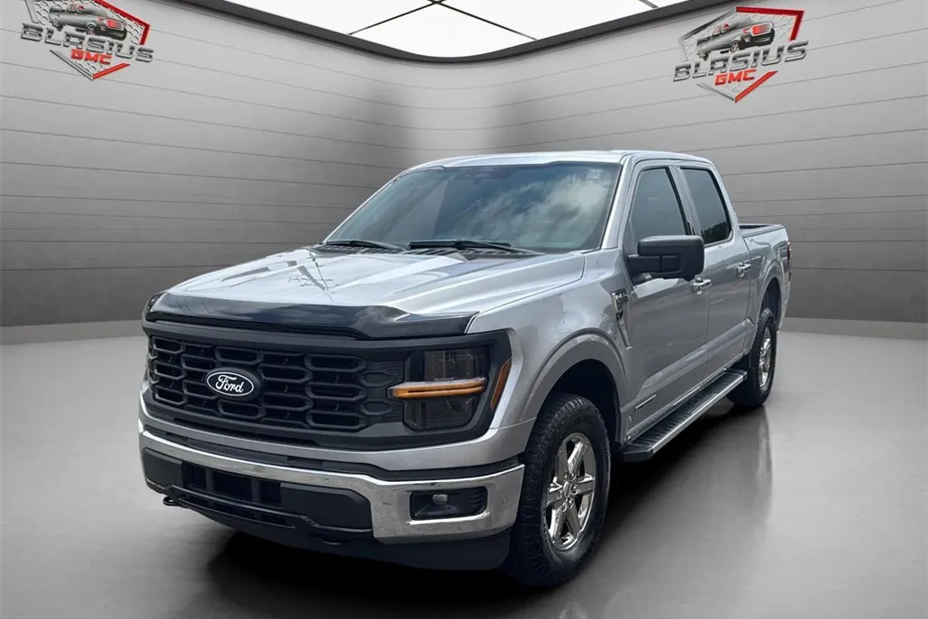 2024 Ford F-150 XLT photo 1