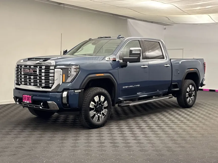 2025 Gmc Sierra 3500 Denali photo 1