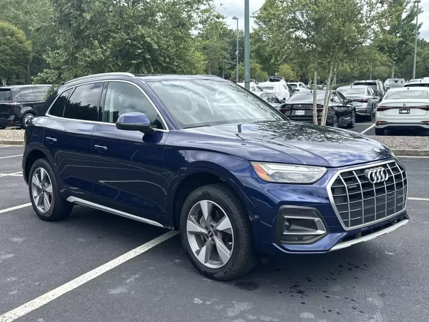2023 Audi Q5 Premium 40 TFSI photo 1