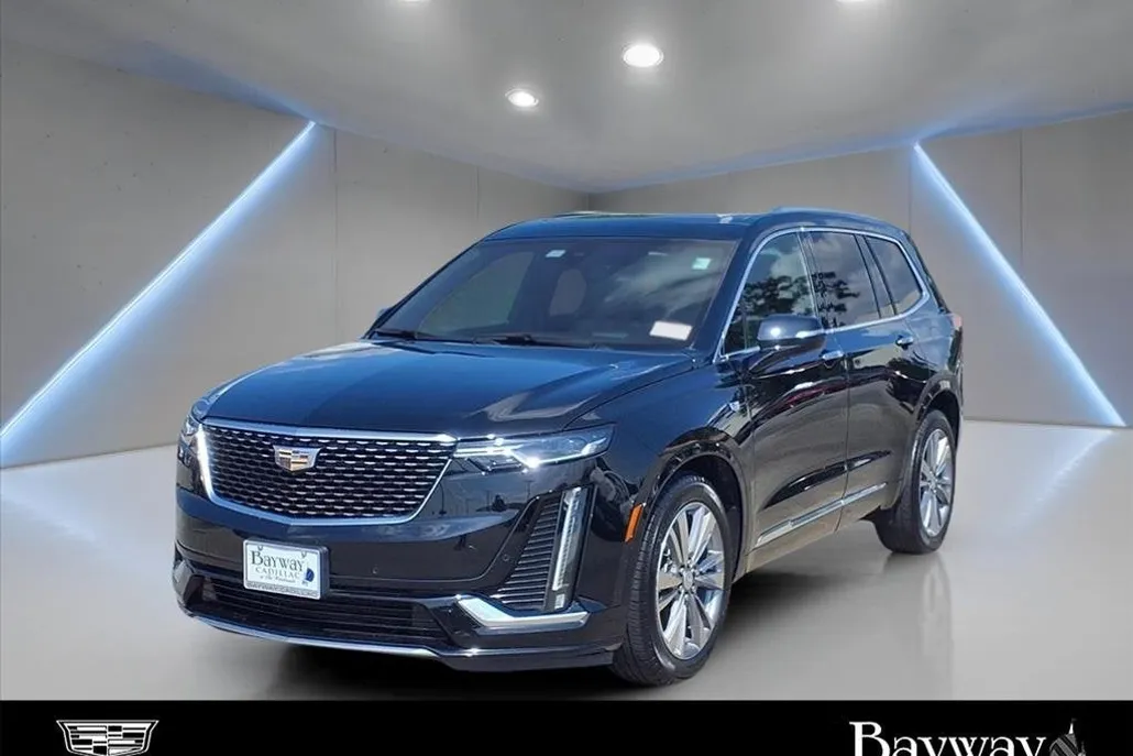 2021 Cadillac XT6 Premium Luxury photo 1