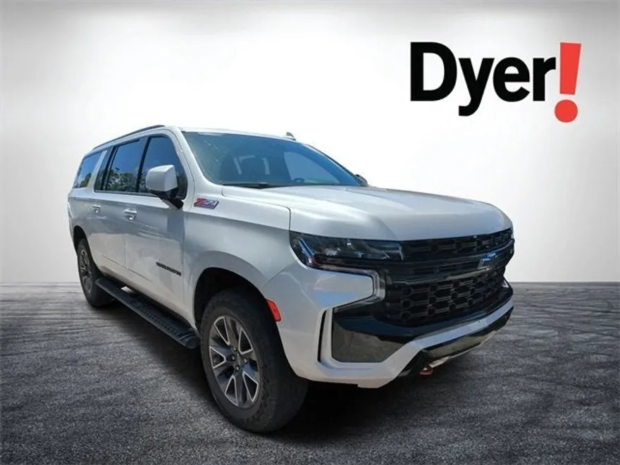 2023 Chevrolet Suburban Z71 photo 1