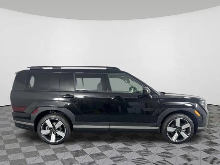 2026 Hyundai Santa Fe Limited photo 1