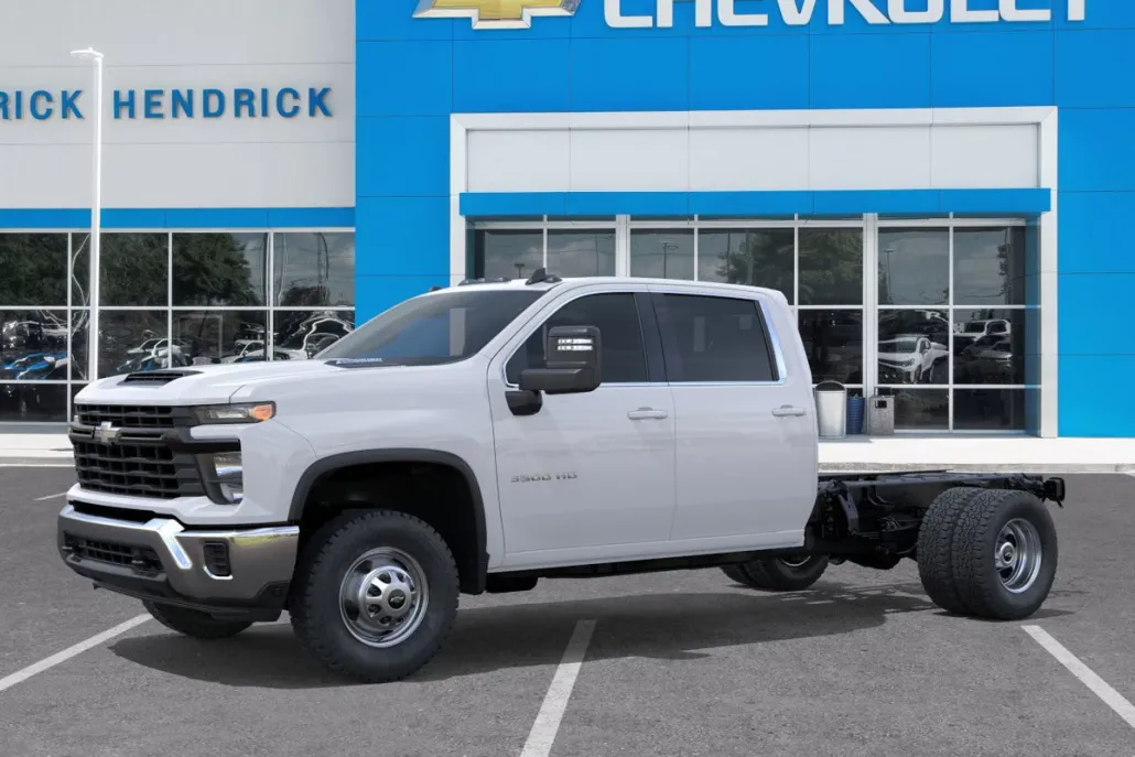 2025 Chevrolet Silverado 3500HD Work Truck photo 1